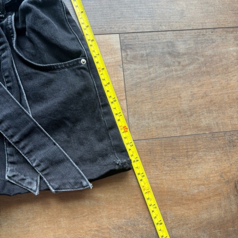 Zara High Rise Belted Paperbag Faded Black Jean Denim Short Size 00 - Picture 6 of 9
